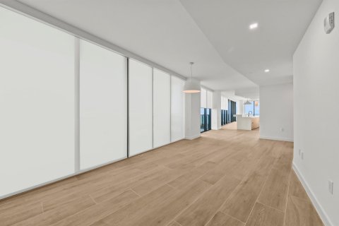Купить кондоминиум в Помпано-Бич, Флорида 8 комнат, 240.62м2, № 2243520 - фото 18