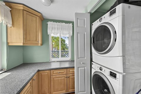 Copropriété à vendre à Englewood, Floride: 4 chambres, 152.17 m2 № 2206484 - photo 8