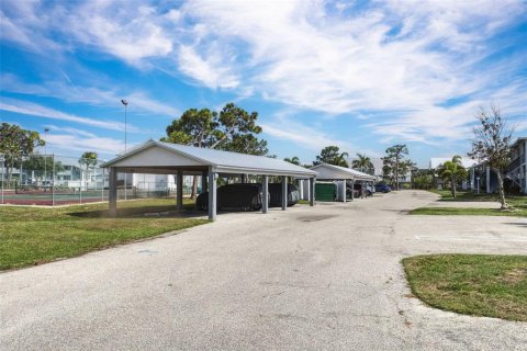 Copropriété à vendre à Englewood, Floride: 4 chambres, 152.17 m2 № 2206484 - photo 29