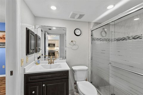 Copropriété à vendre à Englewood, Floride: 4 chambres, 152.17 m2 № 2206484 - photo 19
