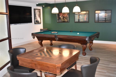 Condo in Sunny Isles Beach, Florida, 2 bedrooms  № 1729276 - photo 30