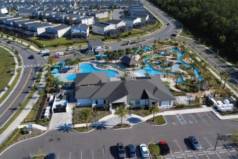 Townhouse in Kissimmee, Florida 5 bedrooms, 201.41 sq.m. № 1640017 - photo 23