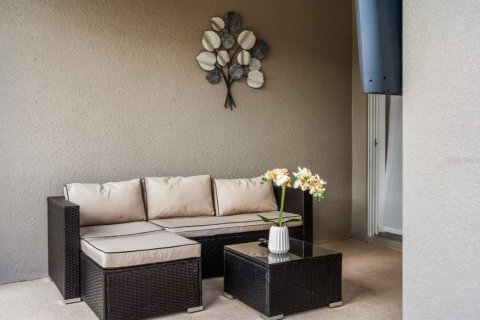 Townhouse in Kissimmee, Florida 5 bedrooms, 201.41 sq.m. № 1640017 - photo 5
