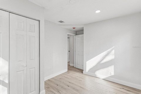 Casa en venta en Largo, Florida, 4 dormitorios, 169.83 m2 № 1518949 - foto 28