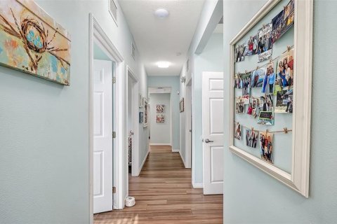Immobilier commercial à vendre à Sarasota, Floride: 190.17 m2 № 2375530 - photo 13
