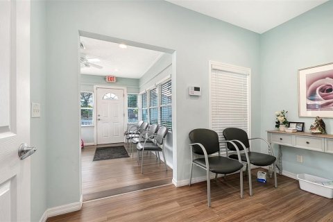 Immobilier commercial à vendre à Sarasota, Floride: 190.17 m2 № 2375530 - photo 11