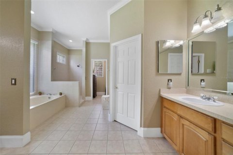 House in Kissimmee, Florida 6 bedrooms, 432.37 sq.m. № 1759319 - photo 13