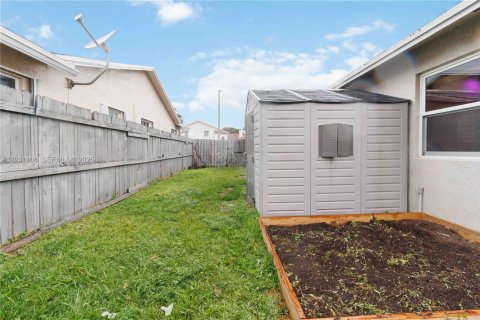 Casa en venta en Sunrise, Florida, 3 dormitorios, 145.58 m2 № 1990086 - foto 23