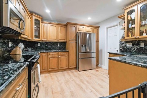 Casa en venta en Sunrise, Florida, 3 dormitorios, 145.58 m2 № 1990086 - foto 5