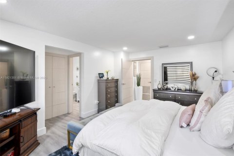 Casa en venta en Homestead, Florida, 4 dormitorios, 182.37 m2 № 1975432 - foto 20