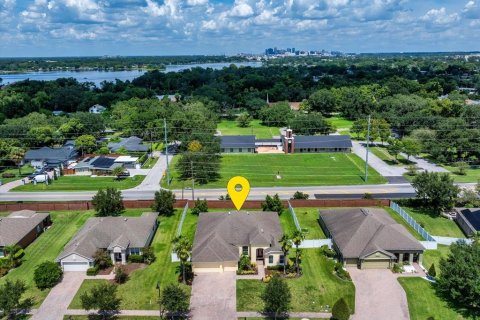 Casa en venta en Orlando, Florida, 4 dormitorios, 255.57 m2 № 1915667 - foto 5