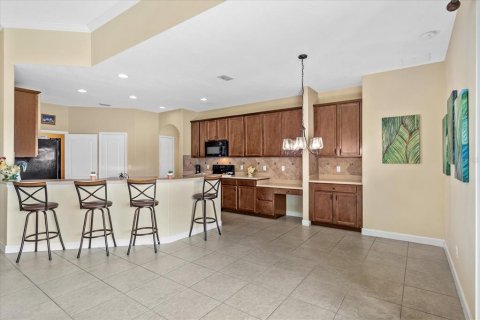 Casa en venta en Orlando, Florida, 4 dormitorios, 255.57 m2 № 1915667 - foto 13