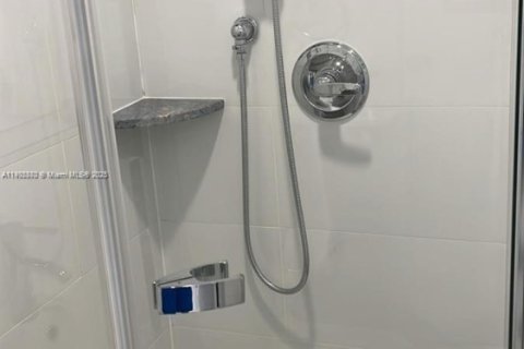 Apartamento en alquiler en Miami Beach, Florida № 1954075 - foto 3