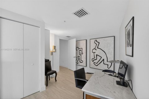 Copropriété à louer à Miami, Floride: 2 chambres, 146.14 m2 № 1999151 - photo 22