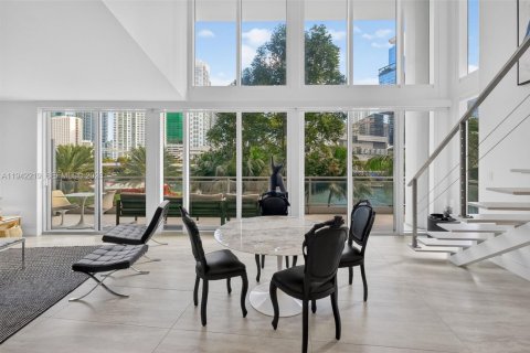 Copropriété à louer à Miami, Floride: 2 chambres, 146.14 m2 № 1999151 - photo 3
