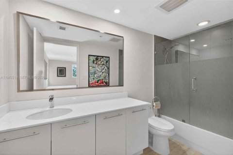 Copropriété à louer à Miami, Floride: 2 chambres, 146.14 m2 № 1999151 - photo 26