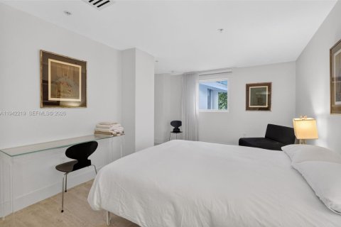 Copropriété à louer à Miami, Floride: 2 chambres, 146.14 m2 № 1999151 - photo 25