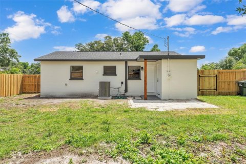 House in Lakeland, Florida 2 bedrooms, 80.27 sq.m. № 1881243 - photo 11