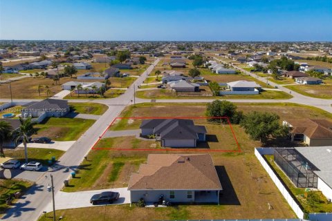 Casa en venta en Cape Coral, Florida, 3 dormitorios, 129.97 m2 № 1742001 - foto 14