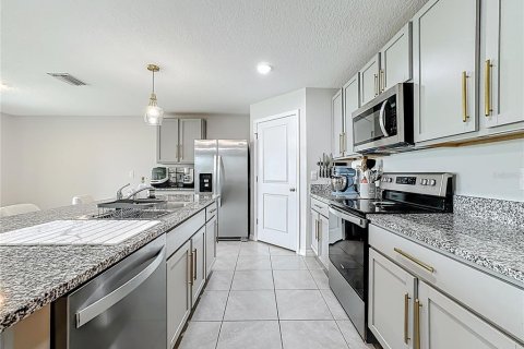 Casa en venta en Palmetto, Florida, 4 dormitorios, 169.73 m2 № 2117419 - foto 8