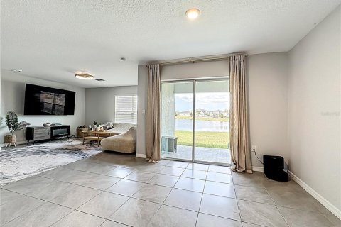 Casa en venta en Palmetto, Florida, 4 dormitorios, 169.73 m2 № 2117419 - foto 11