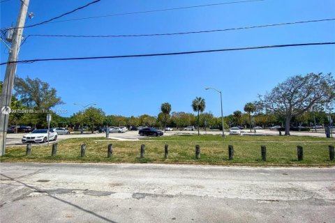 Copropriété à louer à Miami Beach, Floride: 2 chambres, 74.51 m2 № 1966351 - photo 18