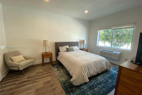 Copropriété à louer à Miami Beach, Floride: 2 chambres, 74.51 m2 № 1966351 - photo 8