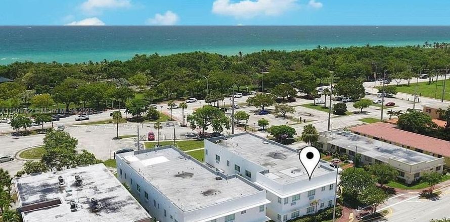 Condo à Miami Beach, Floride, 2 chambres  № 1966351