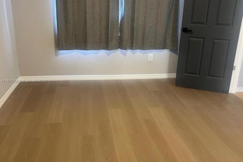 Appartement à louer à Miami, Floride: 2 chambres, 84.73 m2 № 1951529 - photo 21