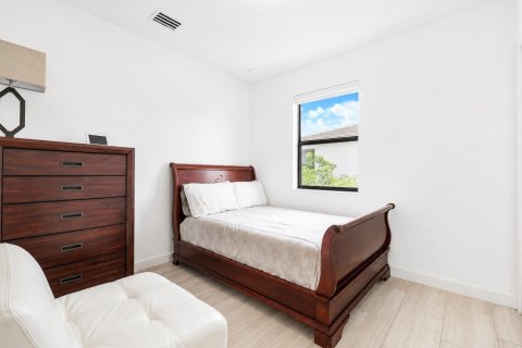 Townhouse in Miami, Florida 4 bedrooms, 193.79 sq.m. № 2183564 - photo 10