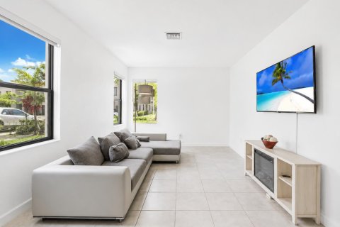 Townhouse in Miami, Florida 4 bedrooms, 193.79 sq.m. № 2183564 - photo 6