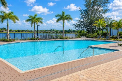 Townhouse in Miami, Florida 4 bedrooms, 193.79 sq.m. № 2183564 - photo 15