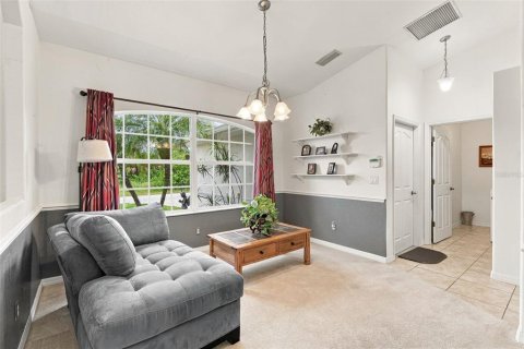 House in Port Charlotte, Florida 3 bedrooms, 148.83 sq.m. № 2411555 - photo 12