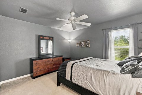 House in Port Charlotte, Florida 3 bedrooms, 148.83 sq.m. № 2411555 - photo 28