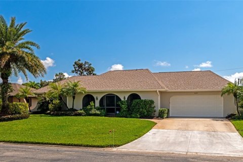 House in Englewood, Florida 3 bedrooms, 176.61 sq.m. № 1371824 - photo 1