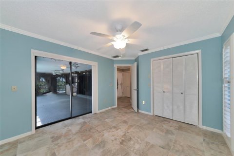 House in Englewood, Florida 3 bedrooms, 176.61 sq.m. № 1371824 - photo 15