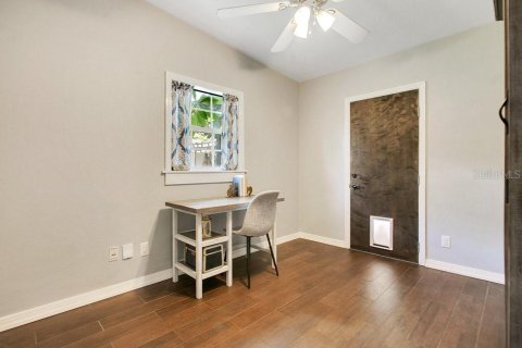 Casa en venta en Orlando, Florida, 3 dormitorios, 83.61 m2 № 1912095 - foto 13