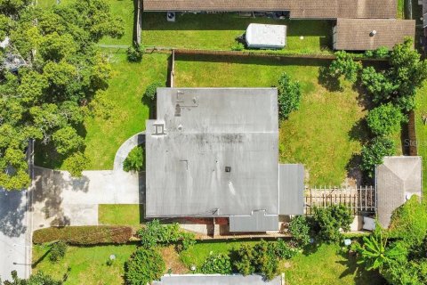 Casa en venta en Orlando, Florida, 3 dormitorios, 83.61 m2 № 1912095 - foto 26
