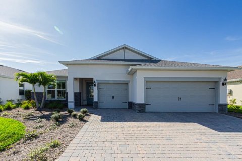 House in Punta Gorda, Florida 3 bedrooms, 213.49 sq.m. № 1919047 - photo 1