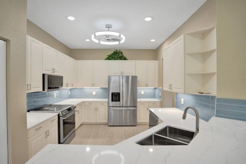 Townhouse in Coral Springs, Florida 3 bedrooms, 142.33 sq.m. № 2086500 - photo 11