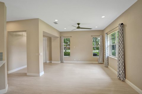 Townhouse in Coral Springs, Florida 3 bedrooms, 142.33 sq.m. № 2086500 - photo 10