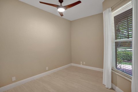 Townhouse in Coral Springs, Florida 3 bedrooms, 142.33 sq.m. № 2086500 - photo 15