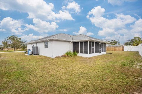 House in Venice, Florida 3 bedrooms, 140.47 sq.m. № 1719851 - photo 23