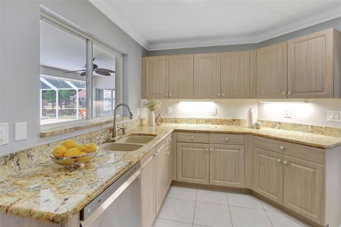House in North Fort Myers, Florida 4 bedrooms, 200.76 sq.m. № 1618770 - photo 7