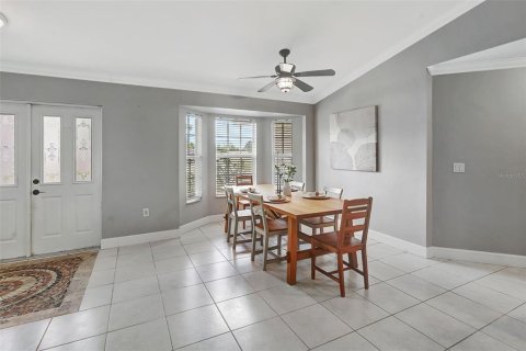 House in North Fort Myers, Florida 4 bedrooms, 200.76 sq.m. № 1618770 - photo 18
