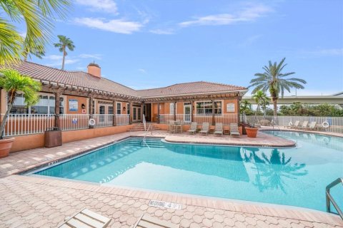 Copropriété à vendre à Tampa, Floride: 2 chambres, 97.92 m2 № 1751893 - photo 14