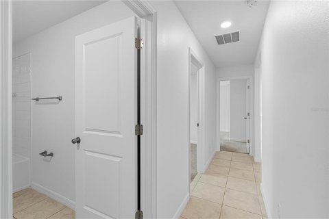 Casa en venta en Ruskin, Florida, 4 dormitorios, 179.77 m2 № 1919410 - foto 25