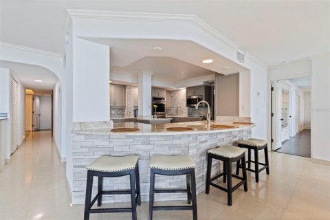 Condo in Tampa, Florida, 3 bedrooms № 2211808 - photo 16