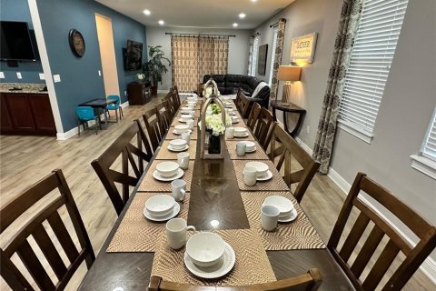 Casa en venta en Kissimmee, Florida, 10 dormitorios, 432 m2 № 1527705 - foto 13