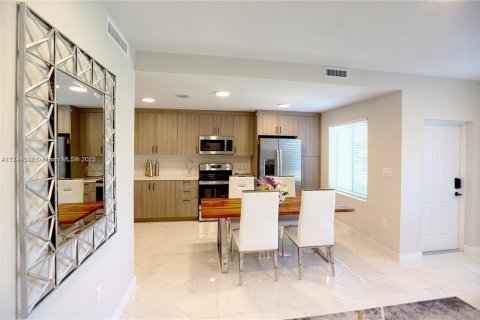 Villa ou maison à vendre à Homestead, Floride: 4 chambres, 129.88 m2 № 1888994 - photo 3